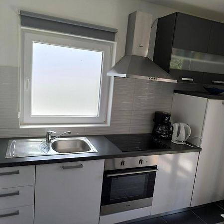 Apartmani Jadranka Vodice Rom bilde